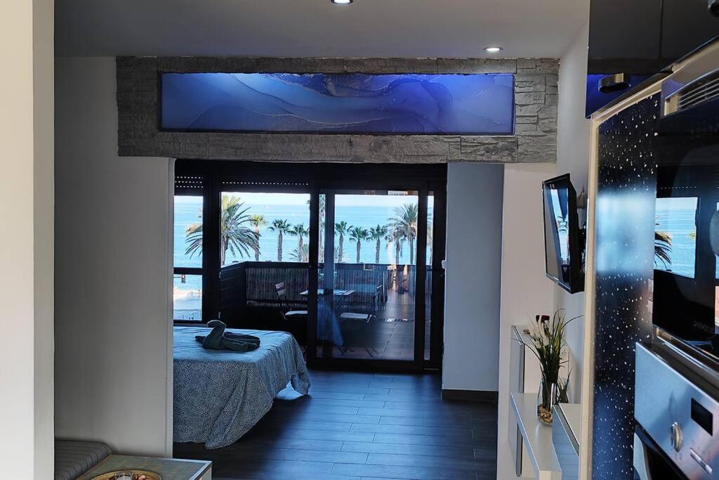 Primera Linea De Playa Benalmadena Aloha Playa Exterior photo