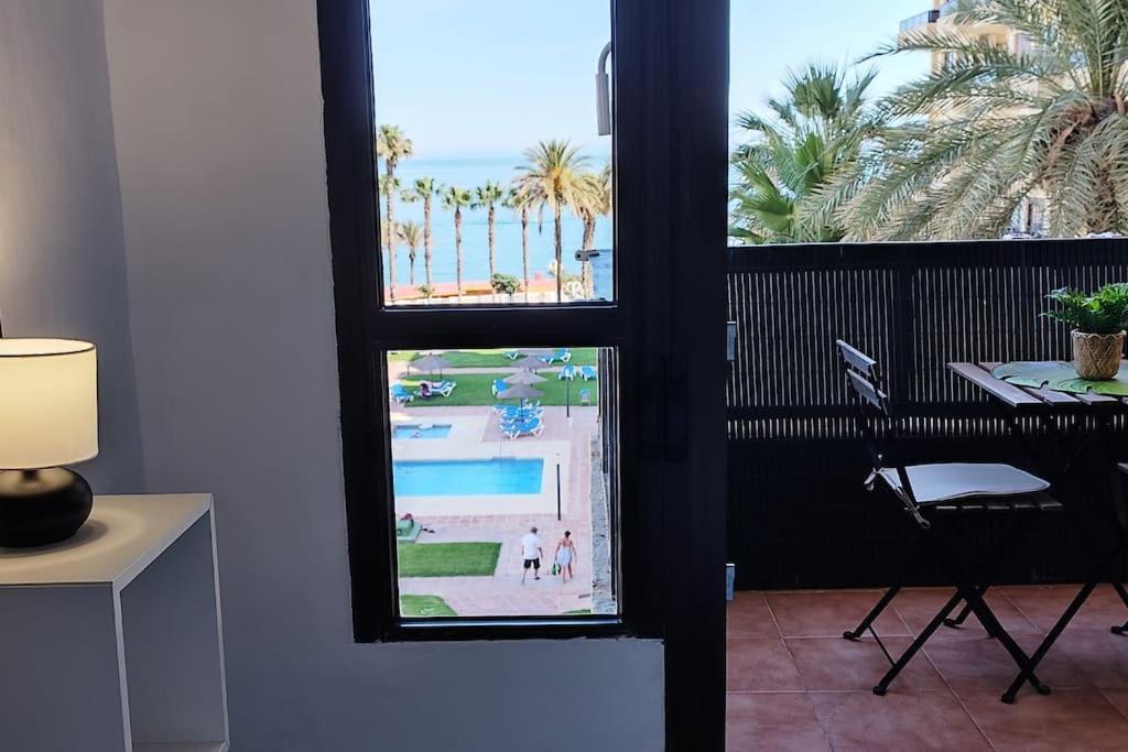 Primera Linea De Playa Benalmadena Aloha Playa Exterior photo